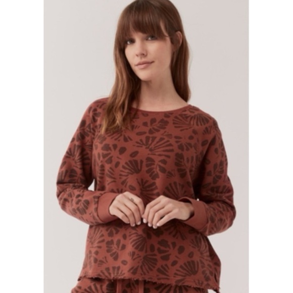 Pact Tops - Pact Organic‎ Cotton Walnut Stamp Essent Sweatshirt Size
Medium